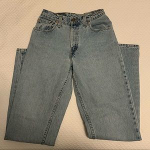 550 Levi’s fit 24/25